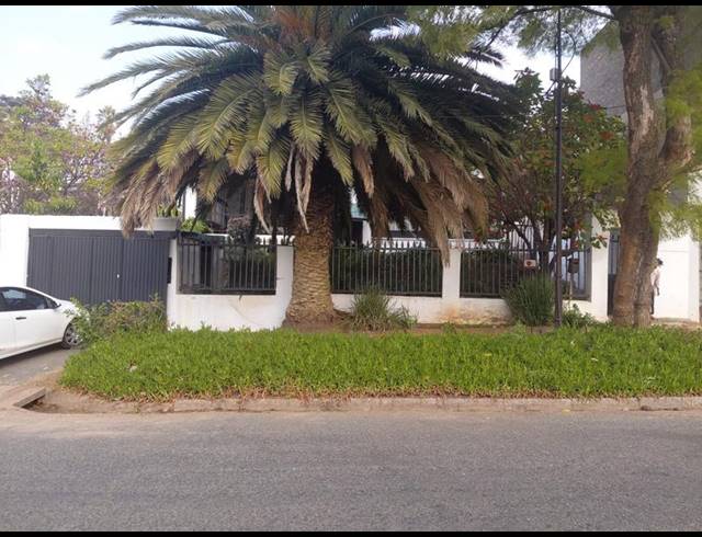 6 BEDROOM HOUSE FOR SALE IN KENSINGTON
